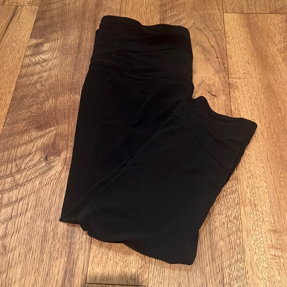 Athleta Woman’s Black Capri Leggings Size 1X